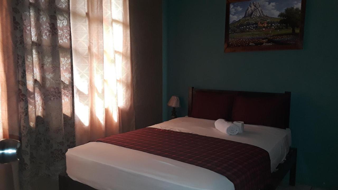 Hotel El Almendro Copán エクステリア 写真