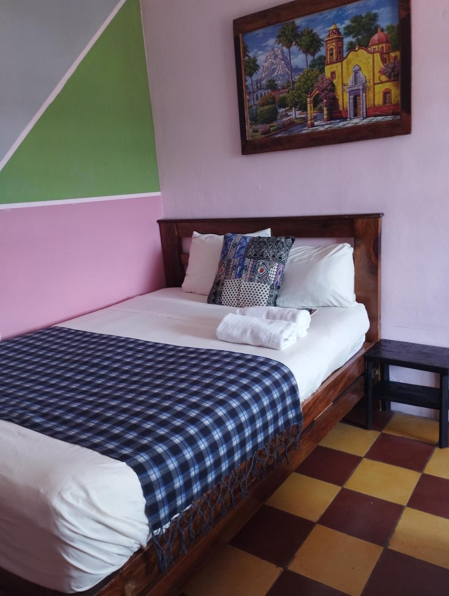 Hotel El Almendro Copán エクステリア 写真